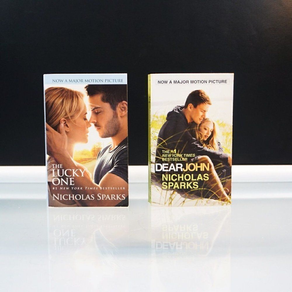 2 Nicholas Sparks Paperback Books Lot Lucky One Dear John Motion Picture Covers